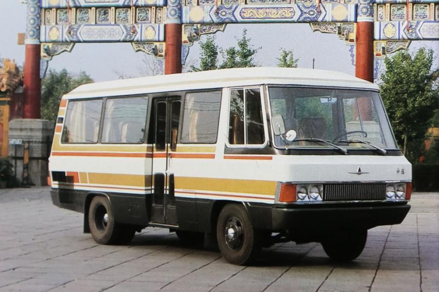  HongQi (CA630A) 1984 года  (фото 1 из 1)